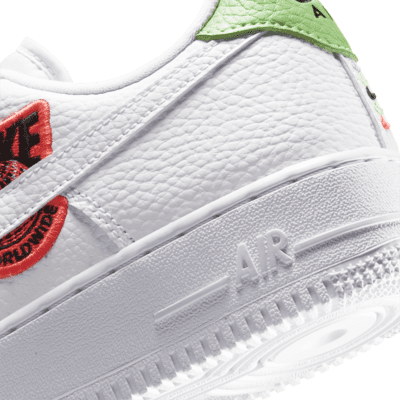 Nike Air Force 1 '07 SE Women's Shoes. Nike HR