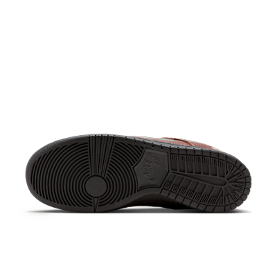 Nike SB Dunk Low Pro Skate Shoes