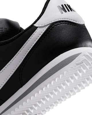 Nike Cortez