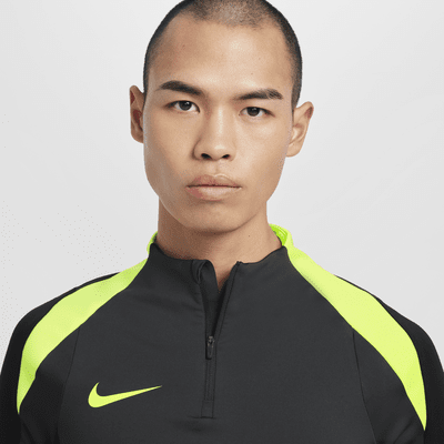 เสื้อฝึกซ้อมฟุตบอลซิปสั้นผู้ชาย Dri-FIT Nike Strike