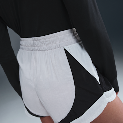 Nike Sportswear Women's Mid-Rise Loose 7.5cm (approx) Athletics Shorts
