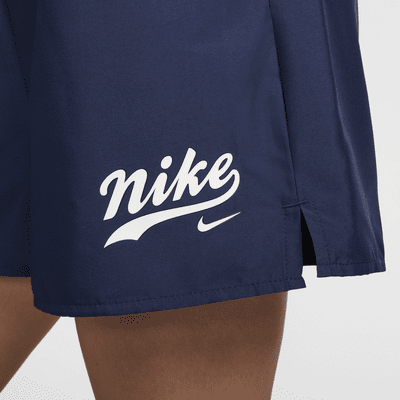 Nike Sportswear Damenshorts aus Webmaterial