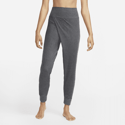 Pants de tela rib para mujer Nike Yoga Luxe. Nike.com