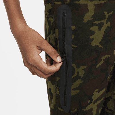 Nike Sportswear Tech Fleece Older Kids' (Boys') Camo Joggers