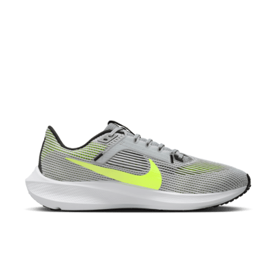 Nike Pegasus 40 Men's Road Running Shoes. Nike IN