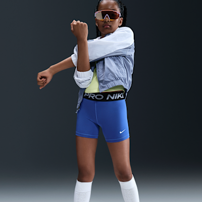 Nike Pro Kız Çocuk Şortu