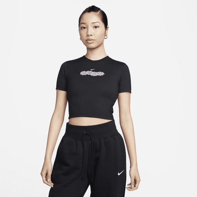 Nike Sportswear Women's Cropped T-Shirt. Nike IN