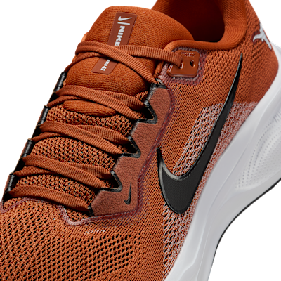 Texas Pegasus 41 Men's Nike College Road Running Shoes