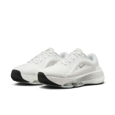 Nike Versair Premium Women's Workout Shoes