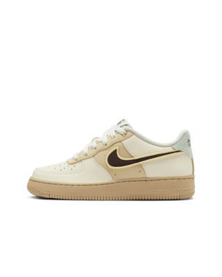 Подростковые кроссовки Nike Air Force 1 LV8 Big Kids'