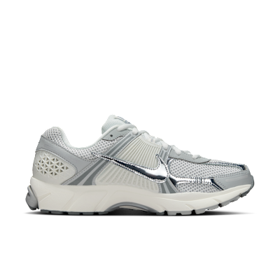 Nike Zoom Vomero 5 Men's Shoes