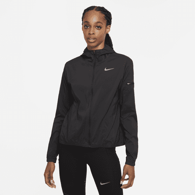 Nike Impossibly Light Women's Hooded Running Jacket. Nike GB