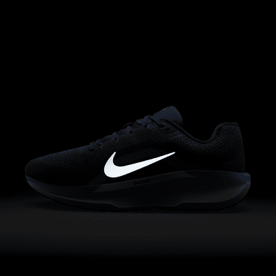 Tenis de correr en pavimento para hombre Nike Winflo 11