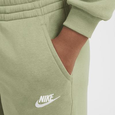 Joggers para niños talla grande (talla amplia) Nike Sportswear Club Fleece