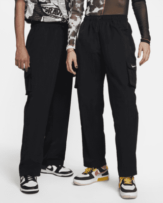 Женские  Nike Sportswear Essential High-Rise Woven Cargo Pants