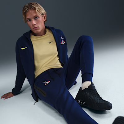 Tottenham Hotspur Tech Men's Nike Total 90 Football Fleece Joggers