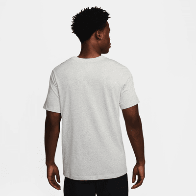 T-shirt da tennis Dri-FIT NikeCourt – Uomo