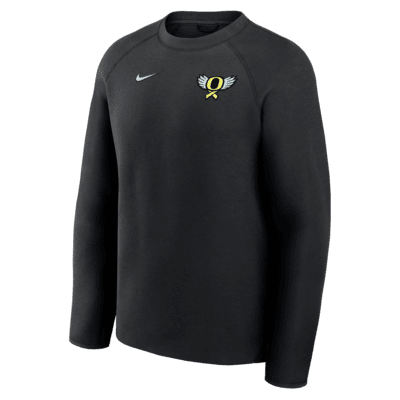 Oregon Ducks Tech Men's Nike College Pullover Crew