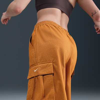 Nike Sportswear Normal Belli Oversize Dokuma Kadın Kargo Eşofman Altı