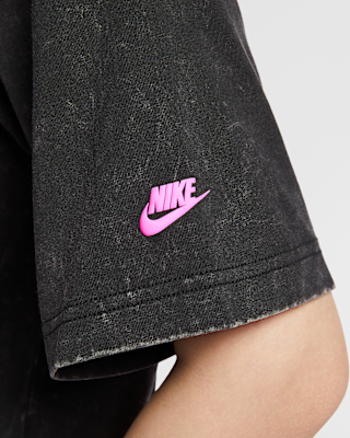 Nike Sportswear 經典