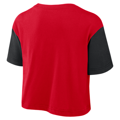 Playera universitaria Nike Dri-FIT cropped para mujer Georgia Script