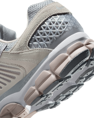 Nike Zoom Vomero 5