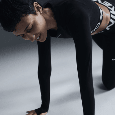 Haut court à manches longues Dri-FIT Nike Pro pour femme