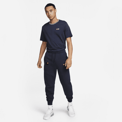 nike barcelona tech fleece