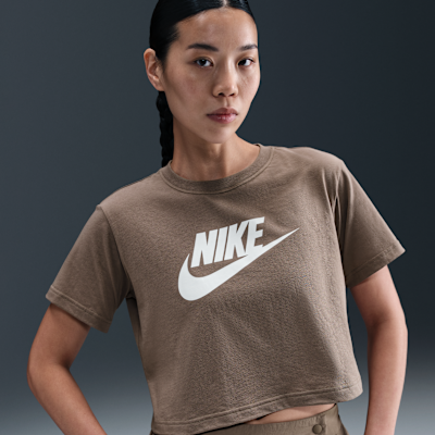ナイキ スポーツウェア エッセンシャル