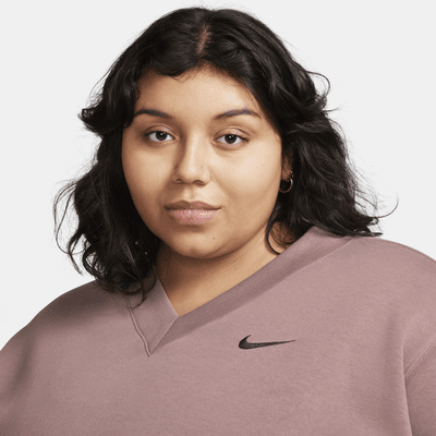 Nike Sportswear Phoenix Fleece Women's Oversized Cropped V-Neck Top (Plus Size)