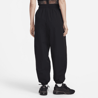 Nike Sportswear Women's Woven Joggers