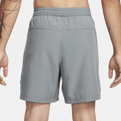 Shorts Dri-FIT de 18 cm versátiles sin forro para hombre Nike Form