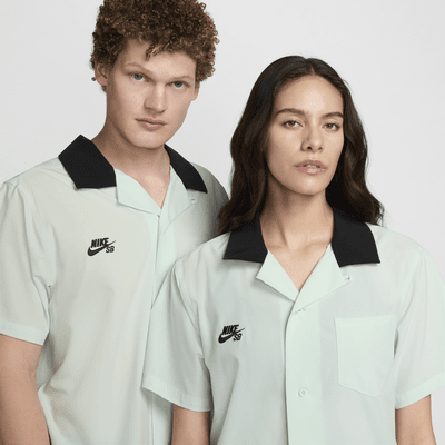 Nike SB Short-Sleeve Button-Down Skate Bowler Top