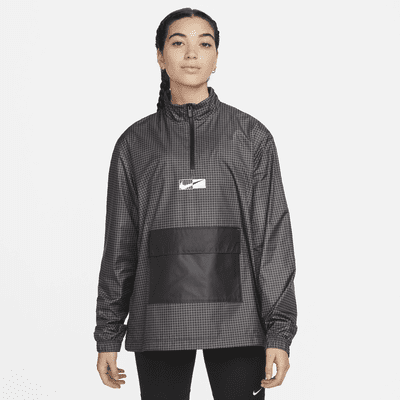 Chamarra de tejido Woven para mujer Nike Sportswear. Nike MX