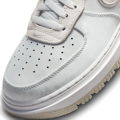 Sapatilhas Nike Air Force 1 Luxe para homem