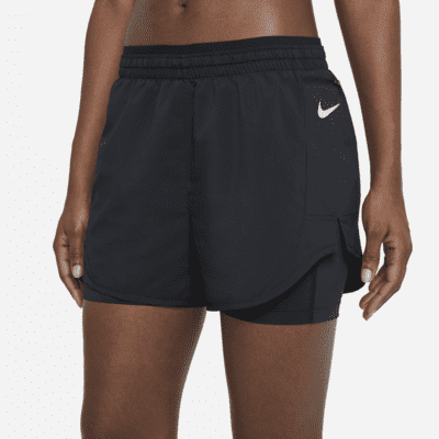 Nike Tempo Luxe 2-in-1 hardloopshorts voor dames