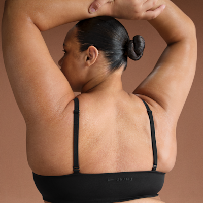 NikeSKIMS Matte Women's Micro-Scoop Bra