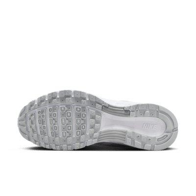 Chaussure Nike P-6000