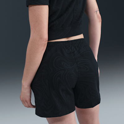 Shorts de French Terry con estampado de tiro medio para mujer Nike Sportswear Chill Terry