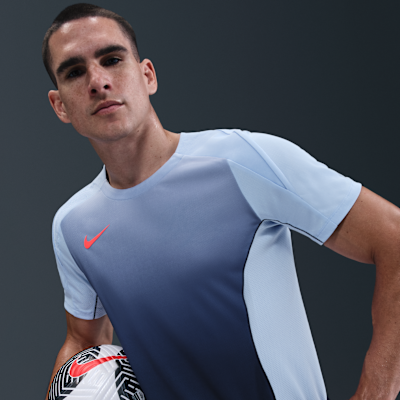 Nike Strike+ Men's Dri-FIT Short-Sleeve Soccer Top