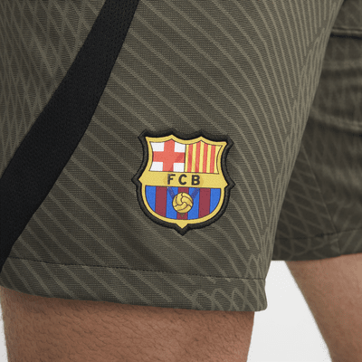 F.C. Barcelona Strike Men's Nike Dri-FIT Knit Football Shorts. Nike IL