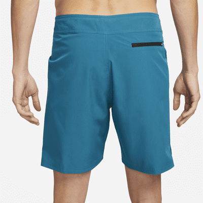 Traje de baño tipo short de playa de 18 cm para hombre Nike Essential