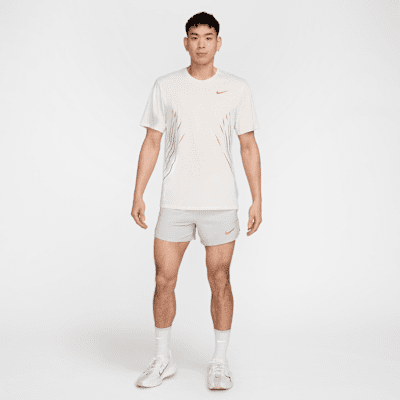 Shorts de correr Dri-FIT de 13 cm con forro de ropa interior para hombre Nike x Jakob