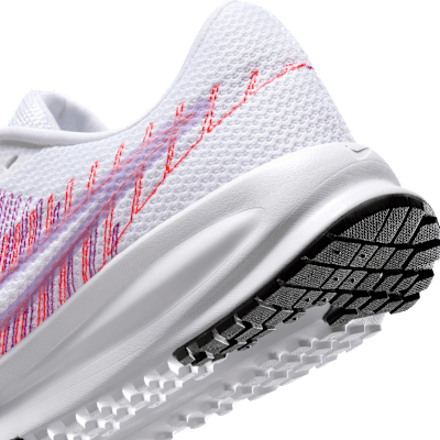 Nike Run Defy Tenis de correr en pavimento para mujer