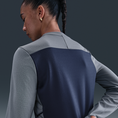 Nike Academy Women's Dri-FIT Crew-Neck Long-Sleeve Soccer Top