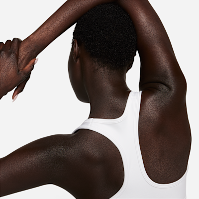 Nike Swoosh gepolsterter Sport-BH mit mittlerem Halt