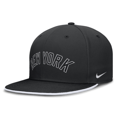 Gorra Nike Dri-FIT de la MLB ajustada para hombre New York Yankees Primetime True