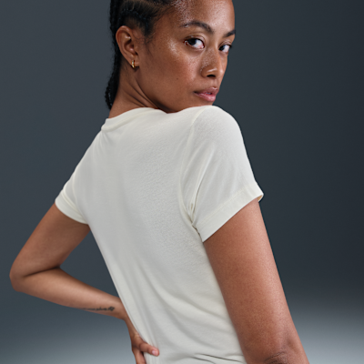 Nike Sportswear Phoenix Women's Slim Short-Sleeve T-Shirt