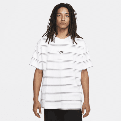 nike essential shirt