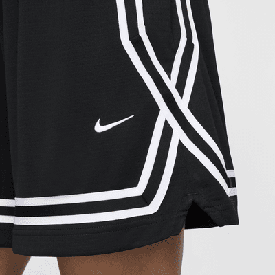 Shorts de básquetbol Dri-FIT de 13 cm para mujer Nike Crossover